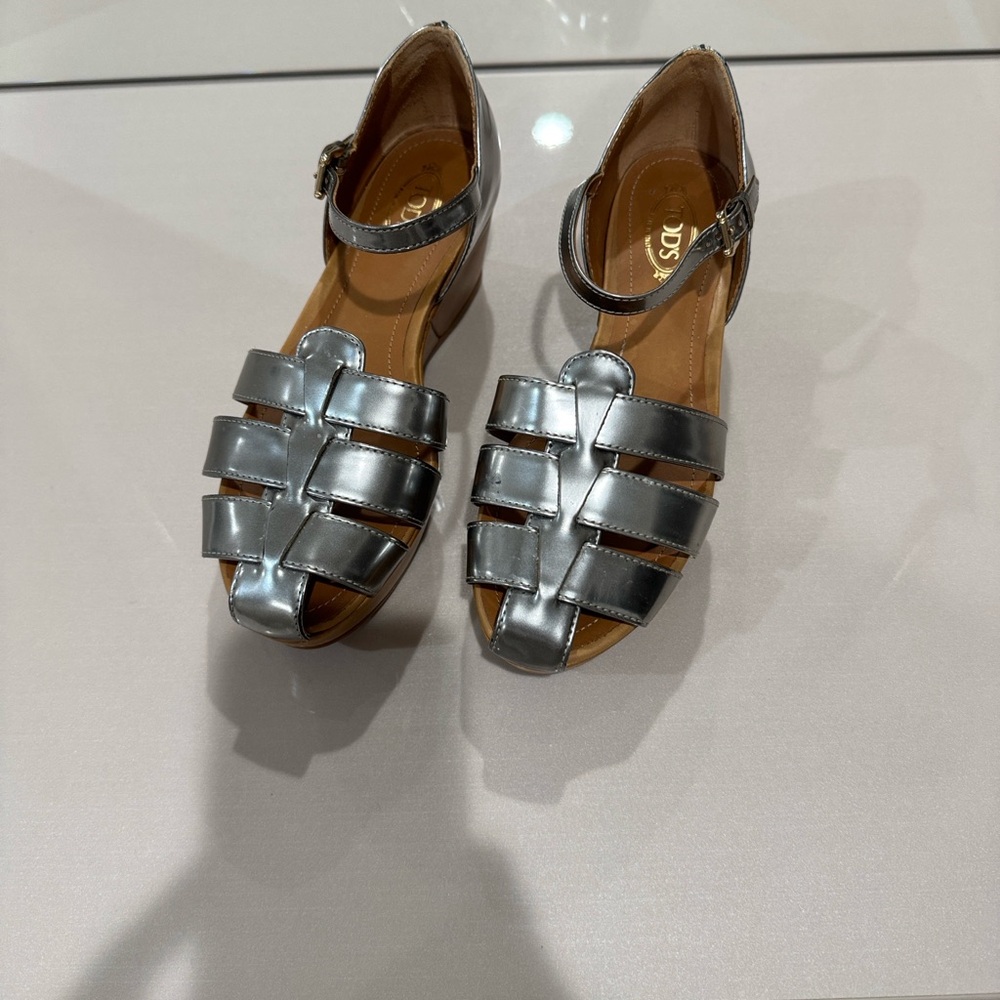 TODS Metallic Silver Women's Sandals